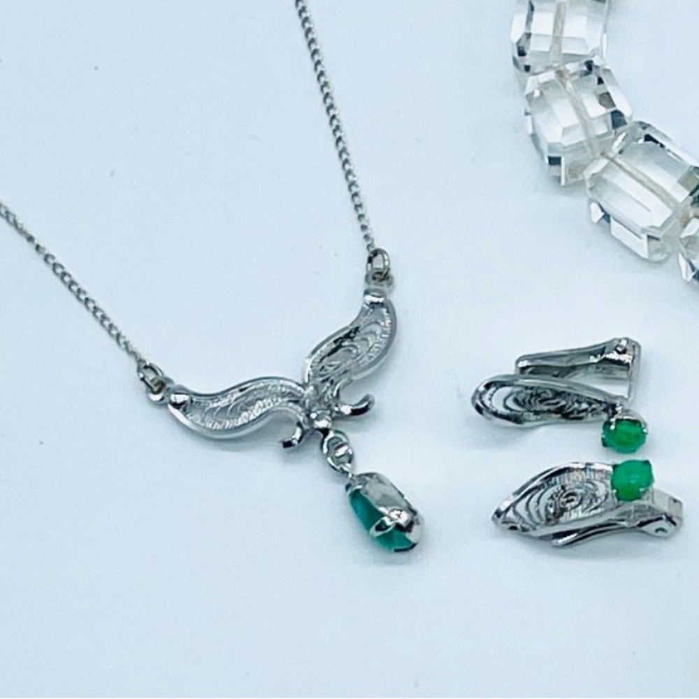 Vintage Silver Green Jade Necklace & Earrings Set – Original Box
